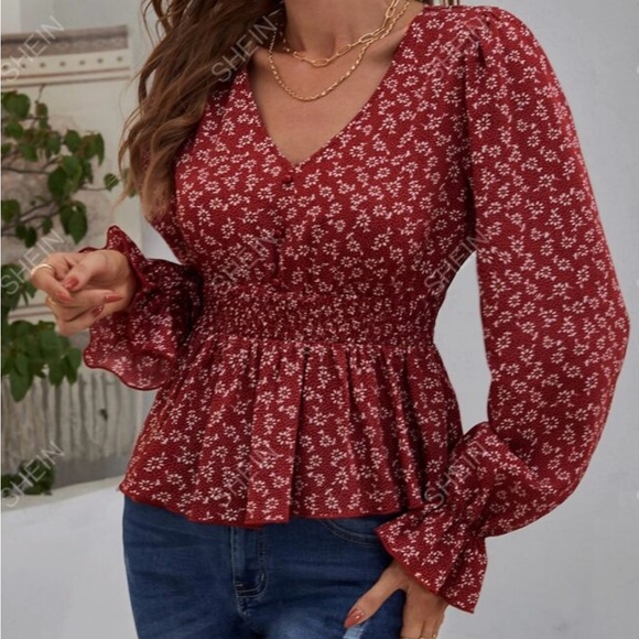 SHEIN Tops - SHEIN Womens Top Boho  V Neck Floral Size L Long Sleeve Ruffle Hem, Shirred,